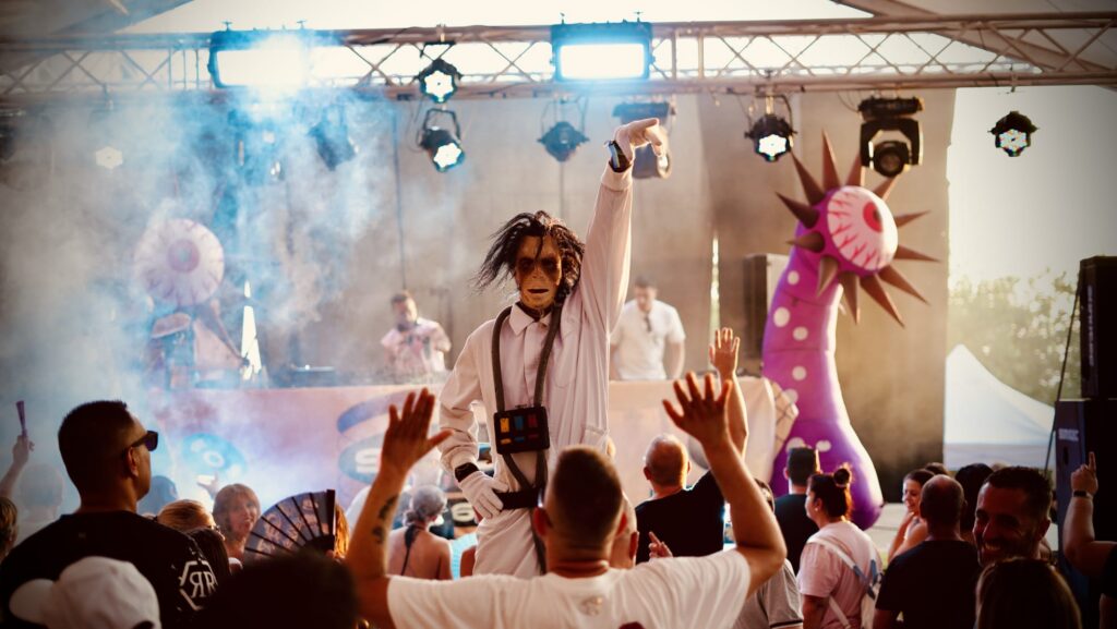 whatsapp image 2026 03 20 at 10.48.16 (3)