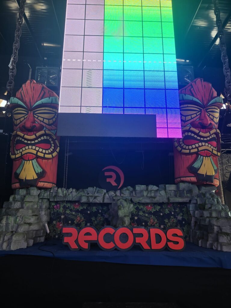 decoraciones whatsapp image 2026 03 19 at 18.09.08