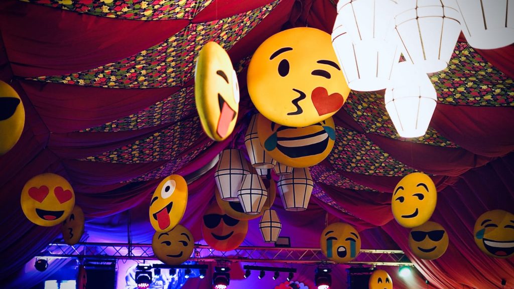 decoraciones whatsapp image 2026 03 19 at 18.20.48