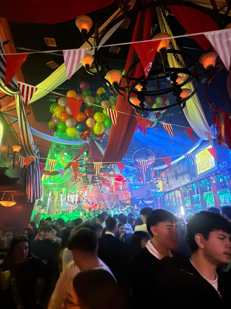 decoraciones whatsapp image 2026 04 13 at 10.47.58 (1)